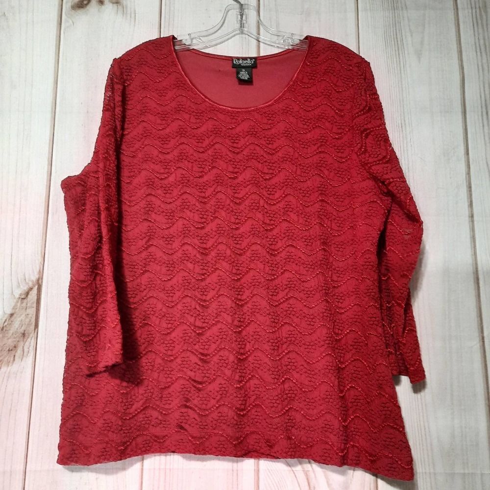 Rafaella Woman Red Textured Wavy Lace 3/4 Sleeve Top Blouse 1X RN95615
